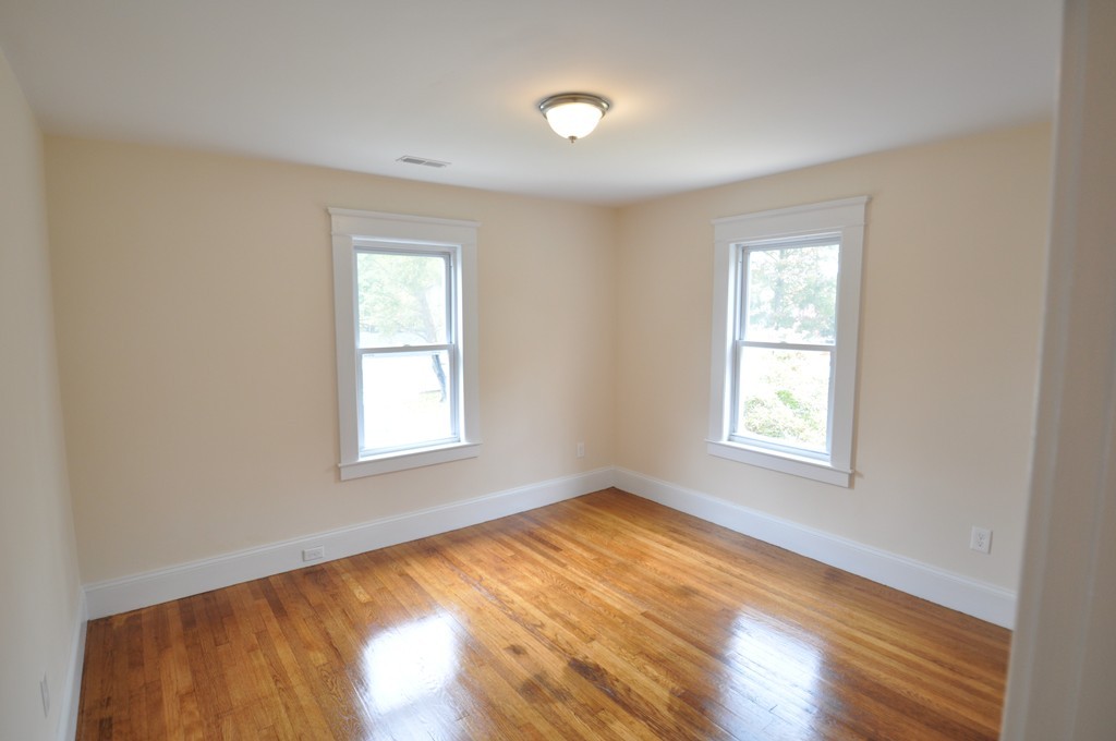 156 Luce Street Lowell, MA 01852 - Photo 15 of 20 Gallery Image 15