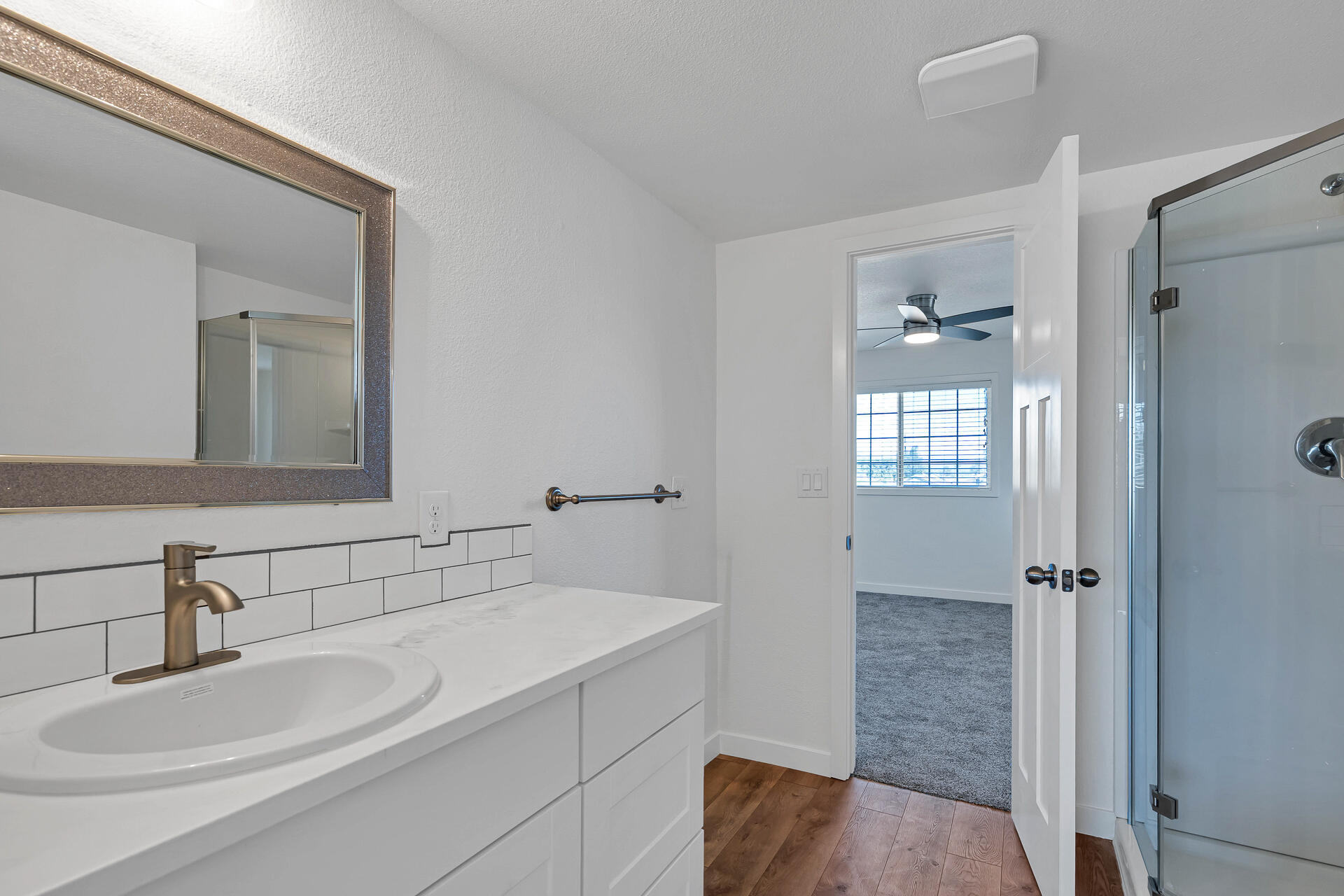 15557 Cloverdale Road Anderson, CA 96007 - Photo 25 of 37 15557CloverdaleRoad-24