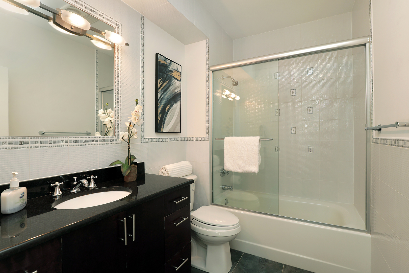 246 Beach Road Glencoe, IL 60022 - Photo 26 of 35 Gallery Image 26