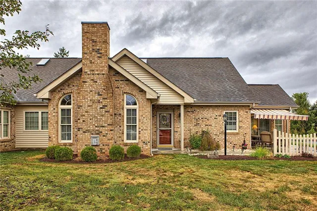 $349,000 | 728 Glengarry Court, Pittsburgh, PA 15239