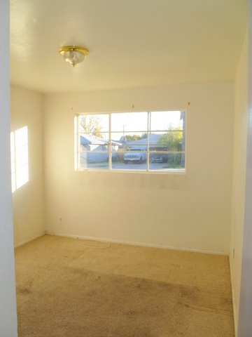 2610 West Lamar Road Phoenix, AZ 85017 - Photo 5 of 8 5