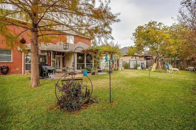 $393,000 | 435 Arbor Lawn Drive, Burleson, TX 76028