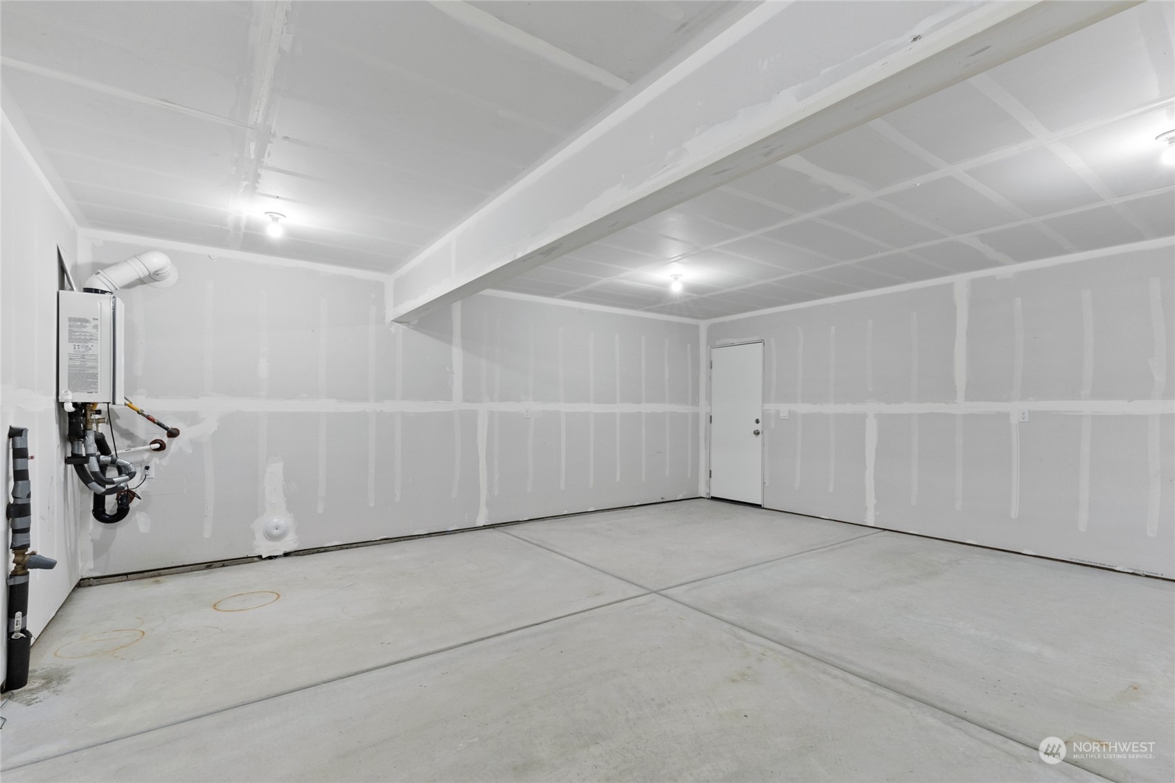 413 207th Street Southeast Bothell, WA 98012 - Photo 28 of 32 a view of an empty room