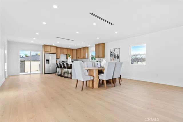 $1,699,000 | 900 East Palm Avenue, Burbank, CA 91501