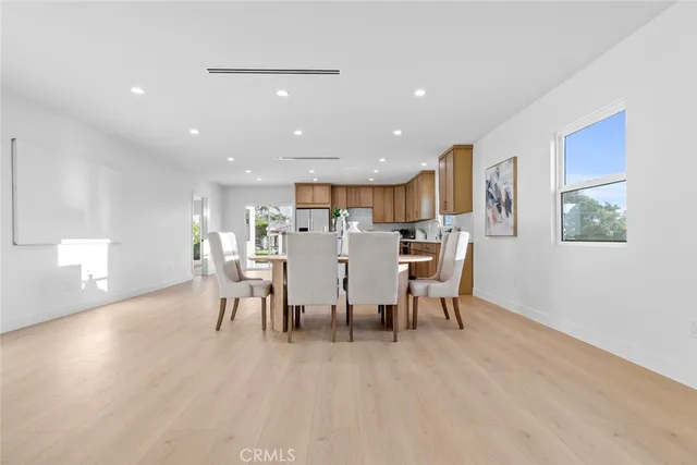 $1,699,000 | 900 East Palm Avenue, Burbank, CA 91501
