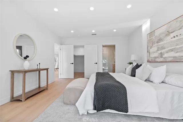 $1,699,000 | 900 East Palm Avenue, Burbank, CA 91501