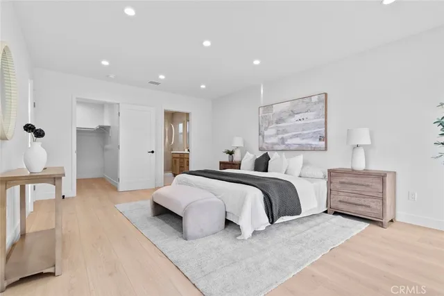 $1,699,000 | 900 East Palm Avenue, Burbank, CA 91501