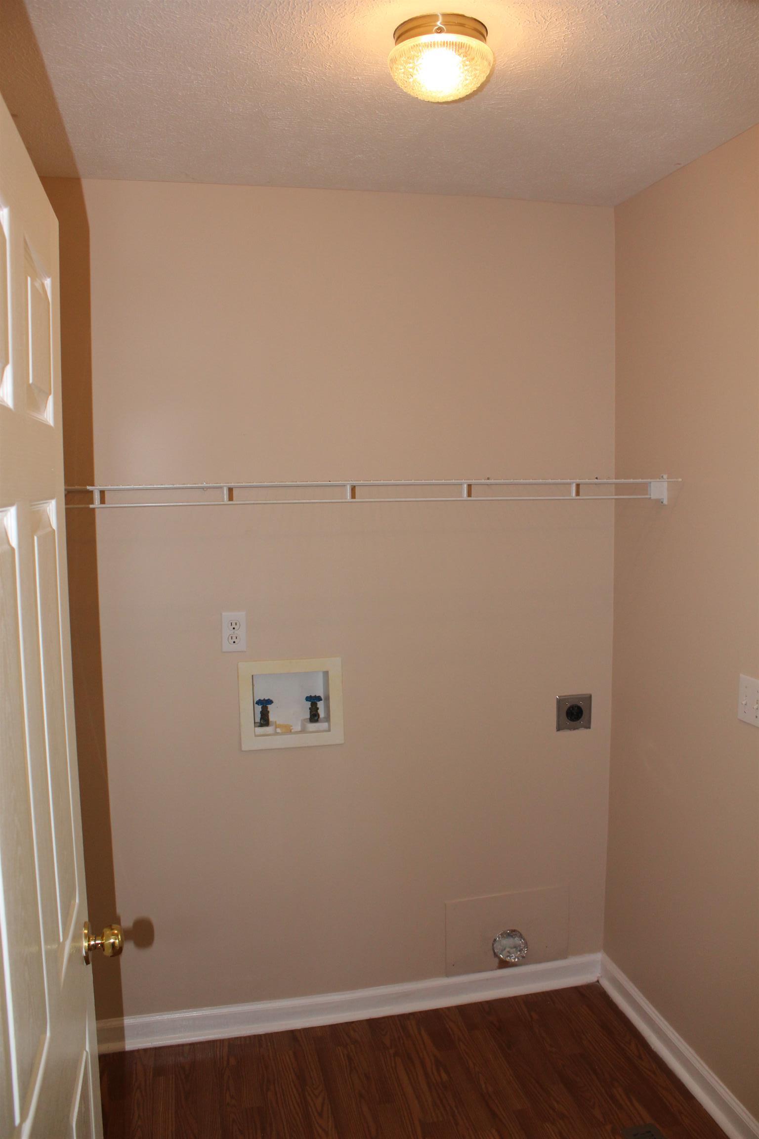 278 Baker Road Dickson, TN 37055 - Photo 22 of 26 a view of a small space
