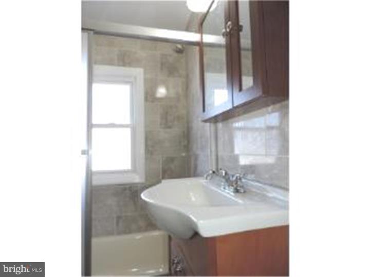 762 Oakview Road Ardmore, PA 19003 - Photo 12 of 23 Bathroom