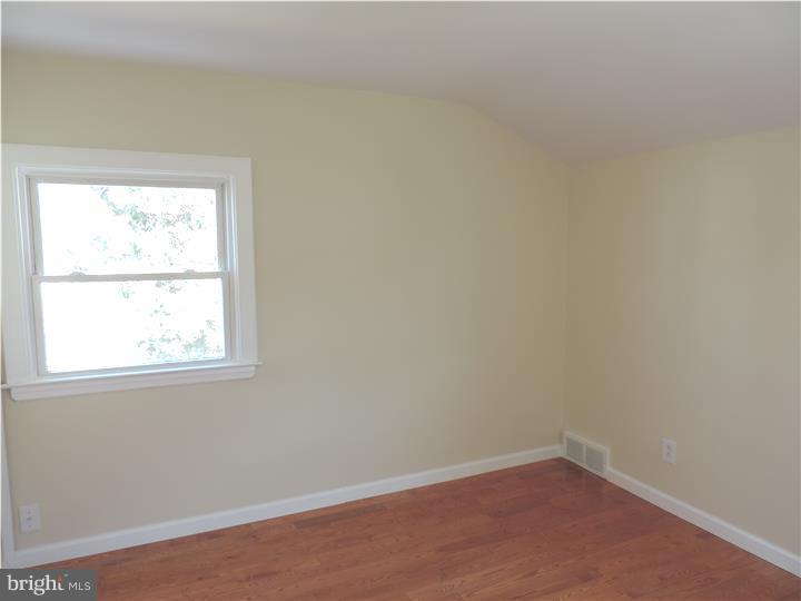762 Oakview Road Ardmore, PA 19003 - Photo 15 of 23 Bedroom