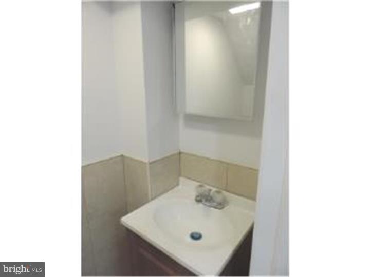 762 Oakview Road Ardmore, PA 19003 - Photo 22 of 23 Half Bath
