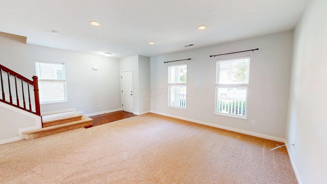 5597 Lantos Road Dublin, OH 43016 - Photo 5 of 32 5597-Lantos-Rd-08072025_061318