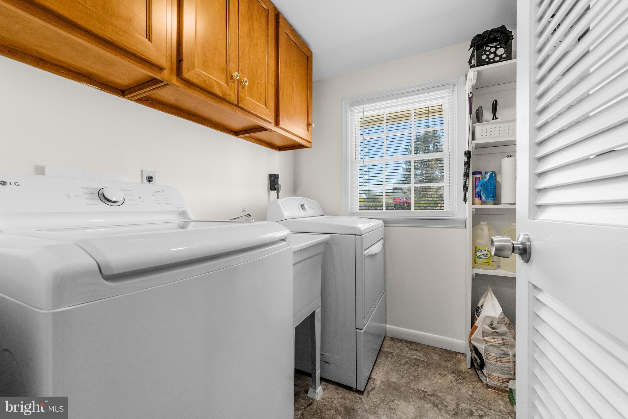 60 Pine Valley Road Cherry Hill, NJ 08034 - Photo 16 of 30 a utility room with dryer and washer