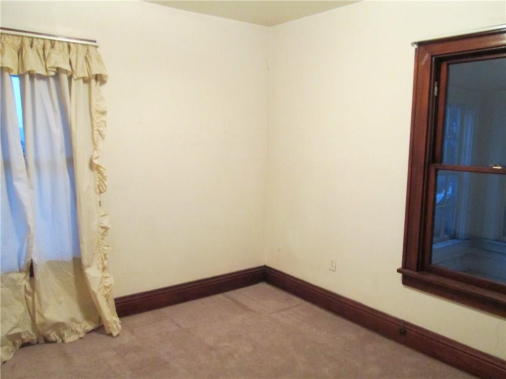 396 Virginia Avenue Rochester, PA 15074 - Photo 8 of 14 Bedroom 3