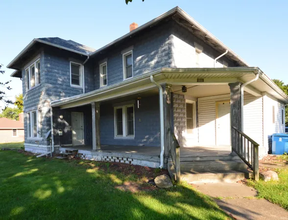 $285,000 | 800 Illinois Street, Walkerton, IN 46574