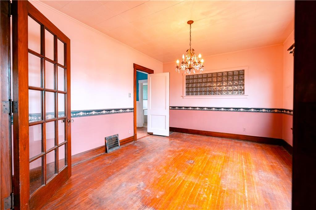 725 2nd Street Monessen, PA 15062 - Photo 4 of 23