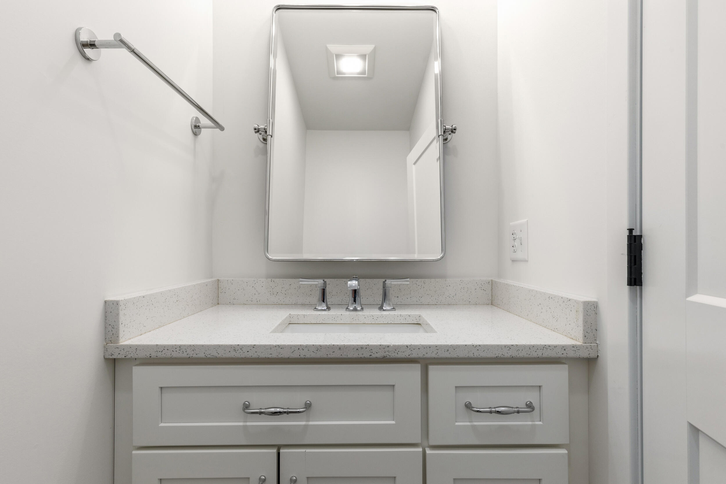 12 Pacer Way, Unit C1A Scarborough, ME 04074 - Photo 11 of 40 12 Pacer Way, C-1A, Scarborough