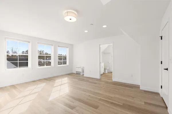 $715,000 | 12 Pacer Way, Unit C1A, Scarborough, ME 04074