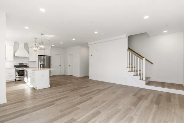 $715,000 | 12 Pacer Way, Unit C1A, Scarborough, ME 04074