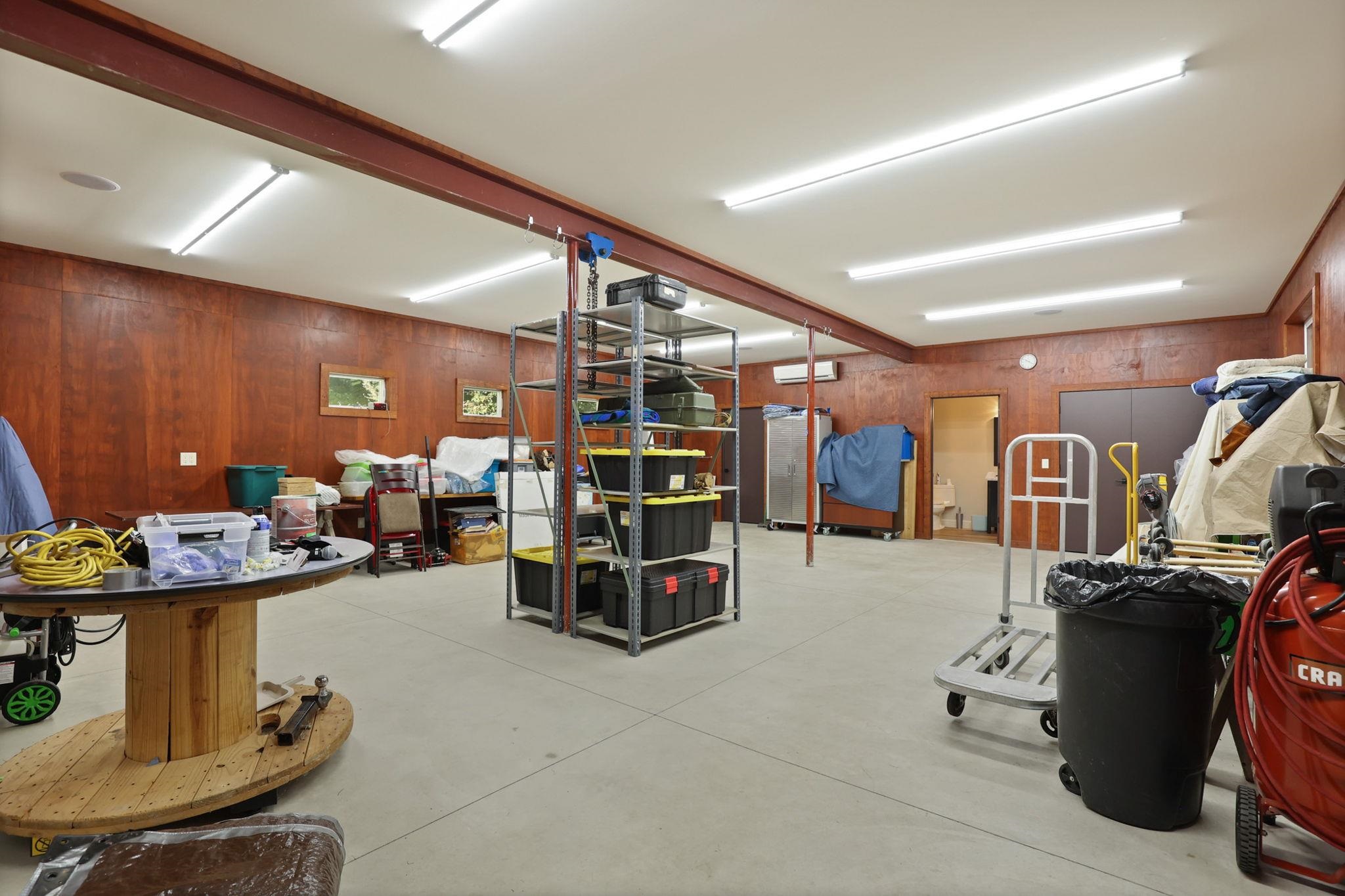 12401 Canada Road Birch Run, MI 48415 - Photo 82 of 99 50191504-986099a6-666e-46bd-9e7d-df50fde5e053.JPG