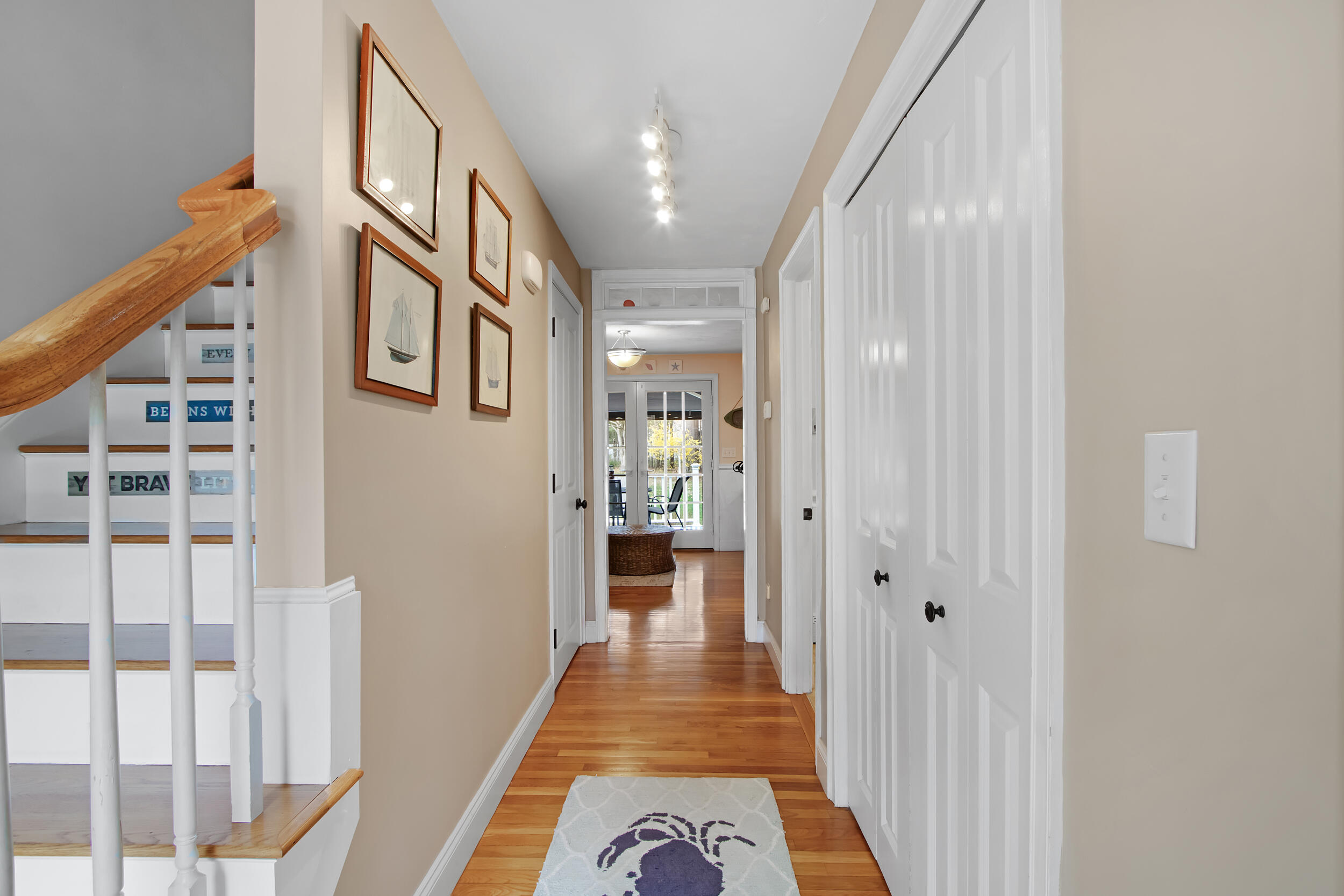 842 Main Street Wareham, MA 02571 - Photo 7 of 57 27_img_8373