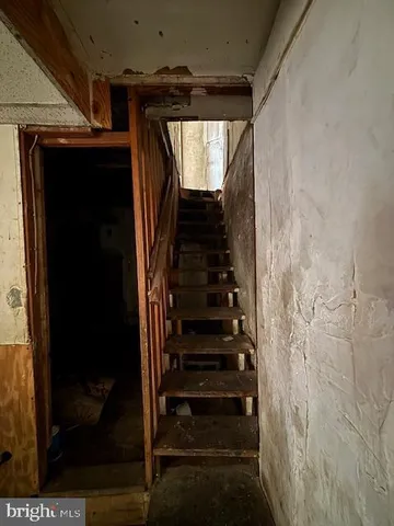 $125,000 | 200 North 6th Street, Darby, PA 19023