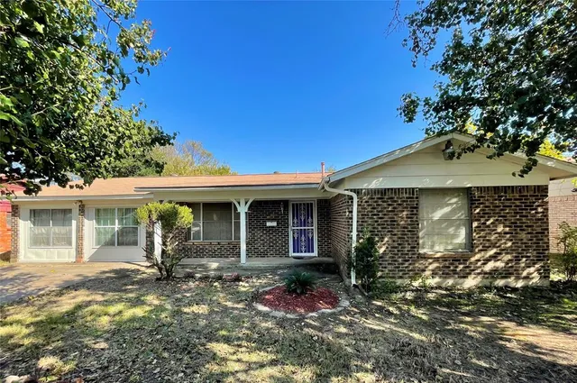 $200,000 | 2805 Major Street, Fort Worth, TX 76112