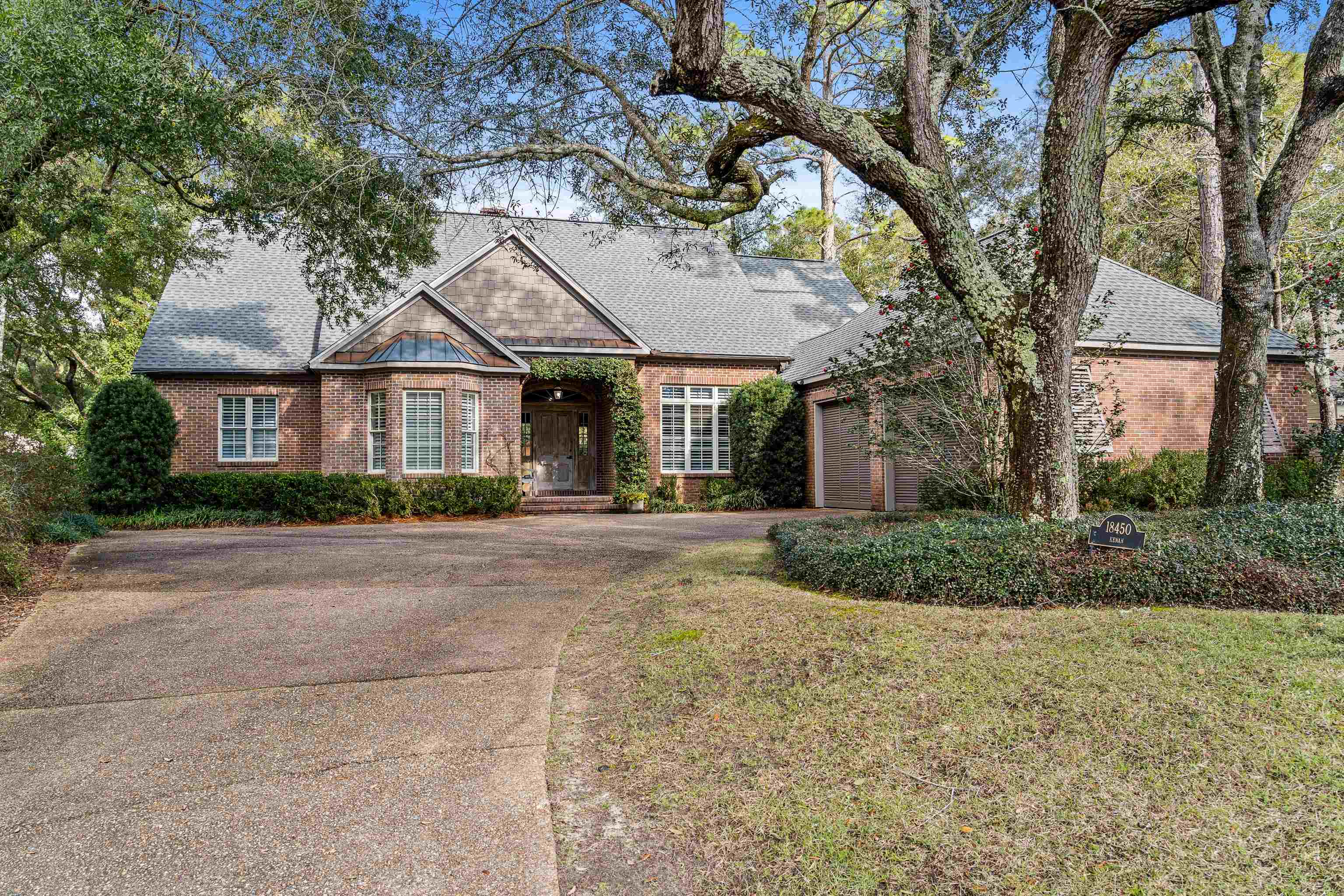 18450 Point Clear Court Fairhope, AL 36532 - Photo 5 of 44 Front Of Structure