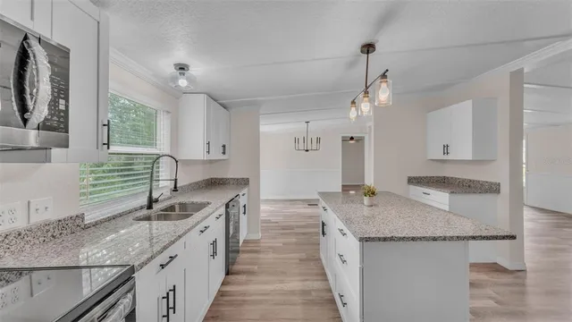 $229,900 | 3548 Shady Brooke Drive West, Mulberry, FL 33860