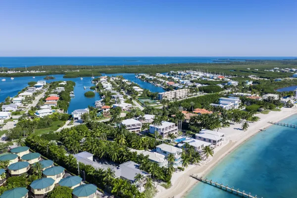 $729,000 | 117 Coco Plum Drive, Unit D2, Marathon, FL 33050