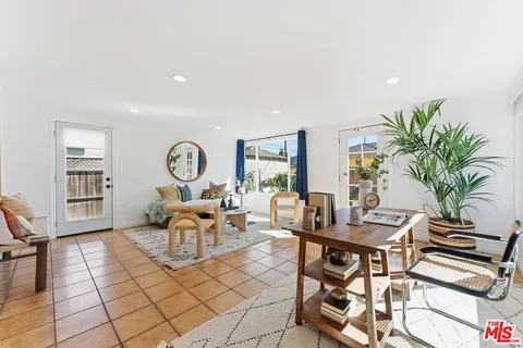 $949,000 | 4832 West 123rd Place, Hawthorne, CA 90250