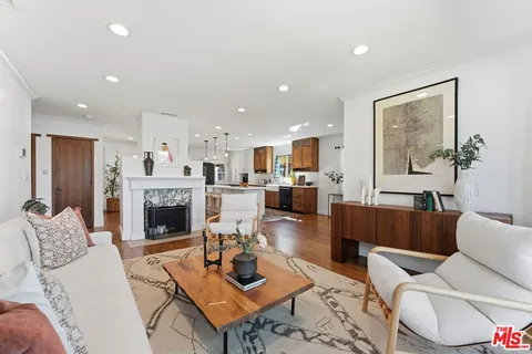 $949,000 | 4832 West 123rd Place, Hawthorne, CA 90250