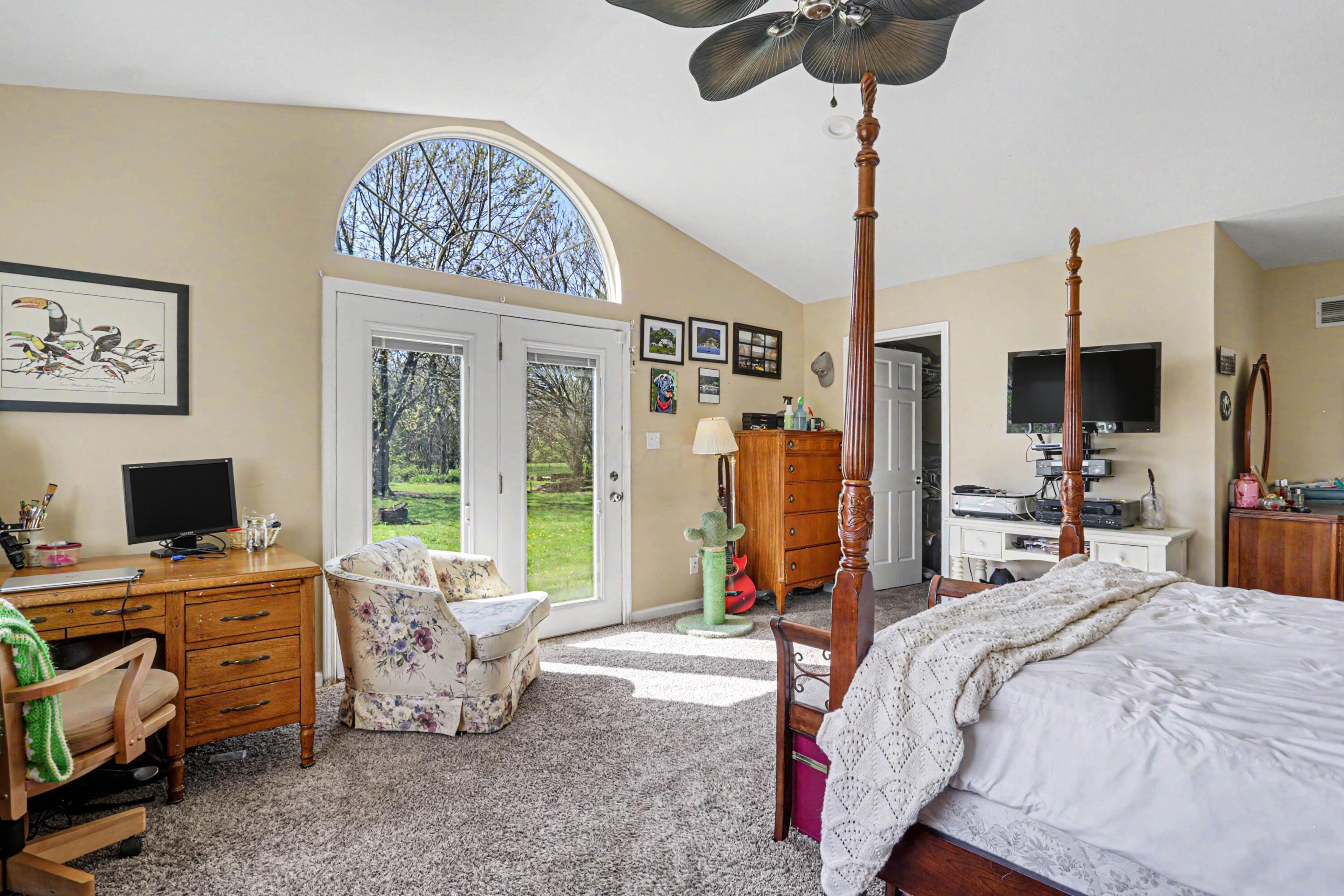 4353 Hoover Road Grove City, OH 43123 - Photo 17 of 34