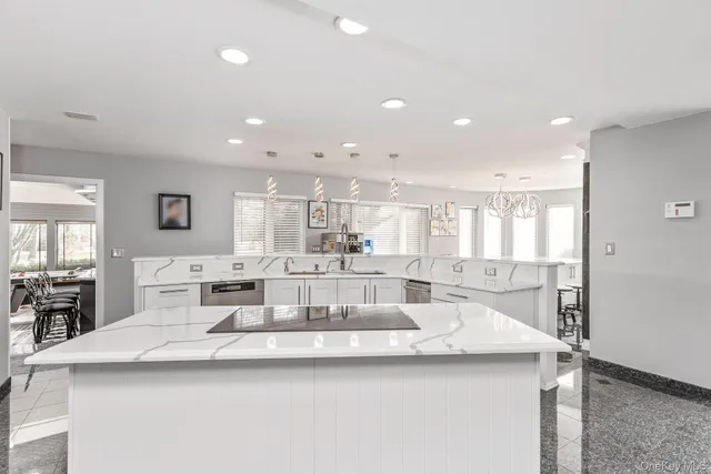 $1,999,999 | 83 Cliff Road, Port Jefferson, NY 11777