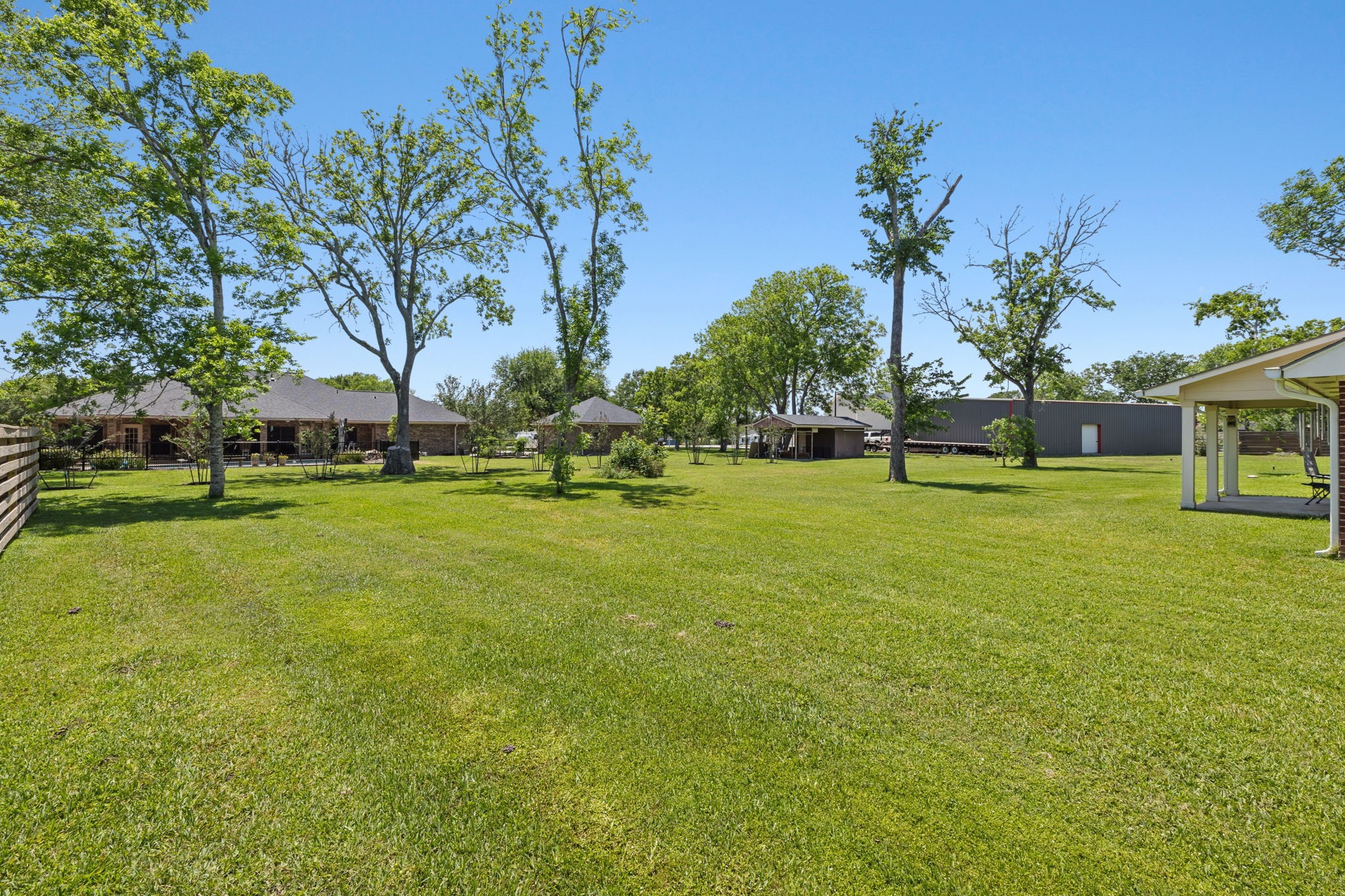 5922 Red Fish Run Baytown, TX 77523 - Photo 7 of 37