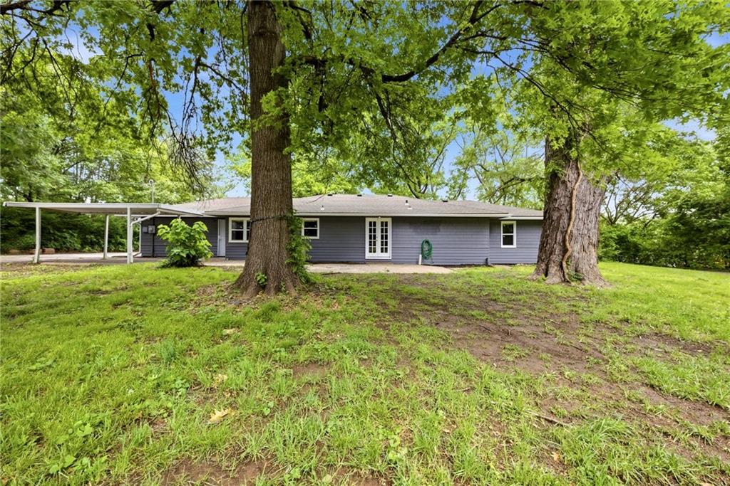 11008 Grandview Road Kansas City, MO 64137 - Photo 14 of 52