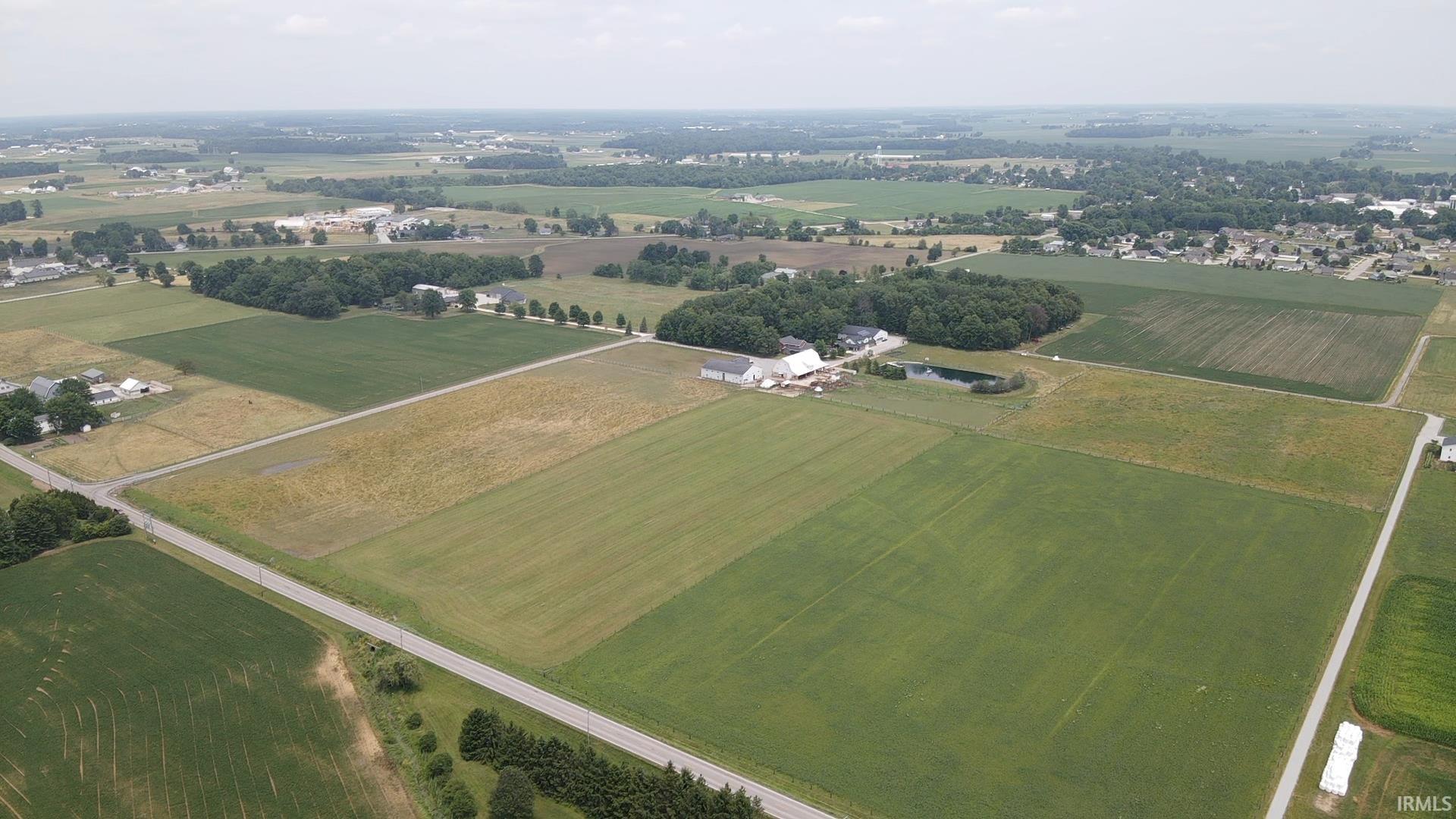 16104 Antwerp Road Harlan, IN 46743 - Photo 3 of 36