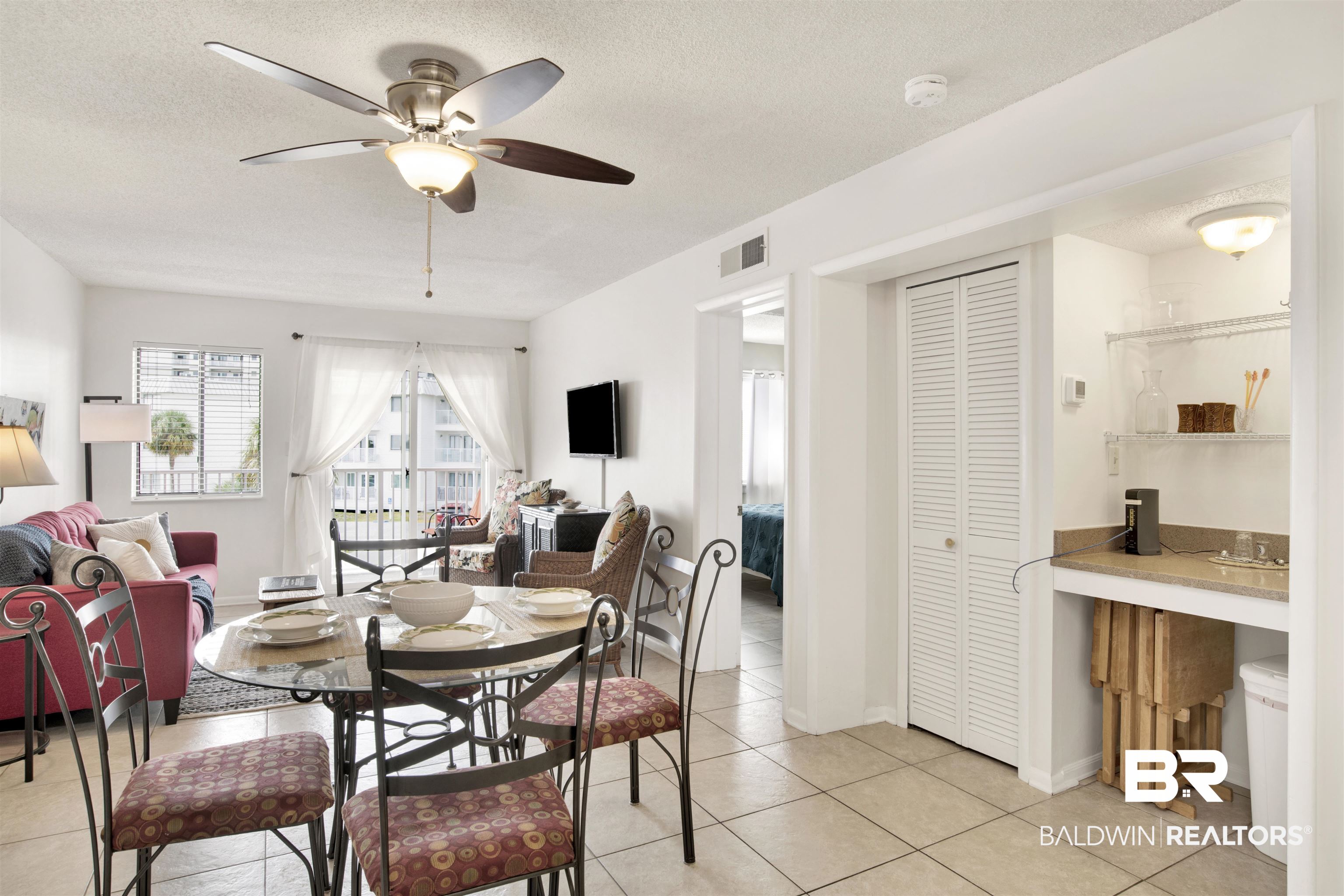 400 Plantation Road, Unit 2222 Gulf Shores, AL 36542 - Photo 4 of 32