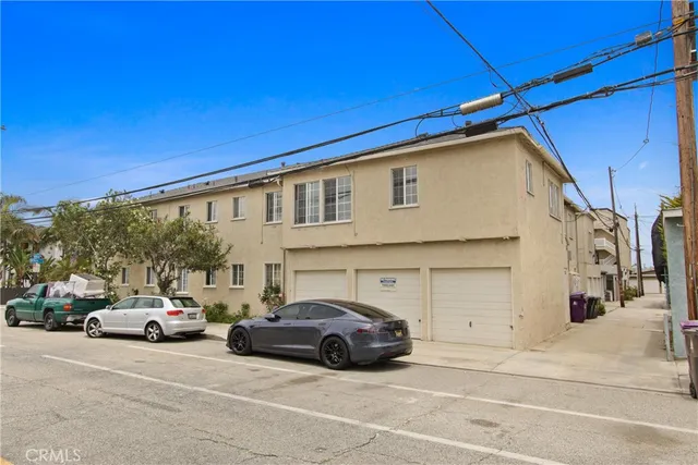 $6,100,000 | 5901 East Ocean Boulevard, Long Beach, CA 90803