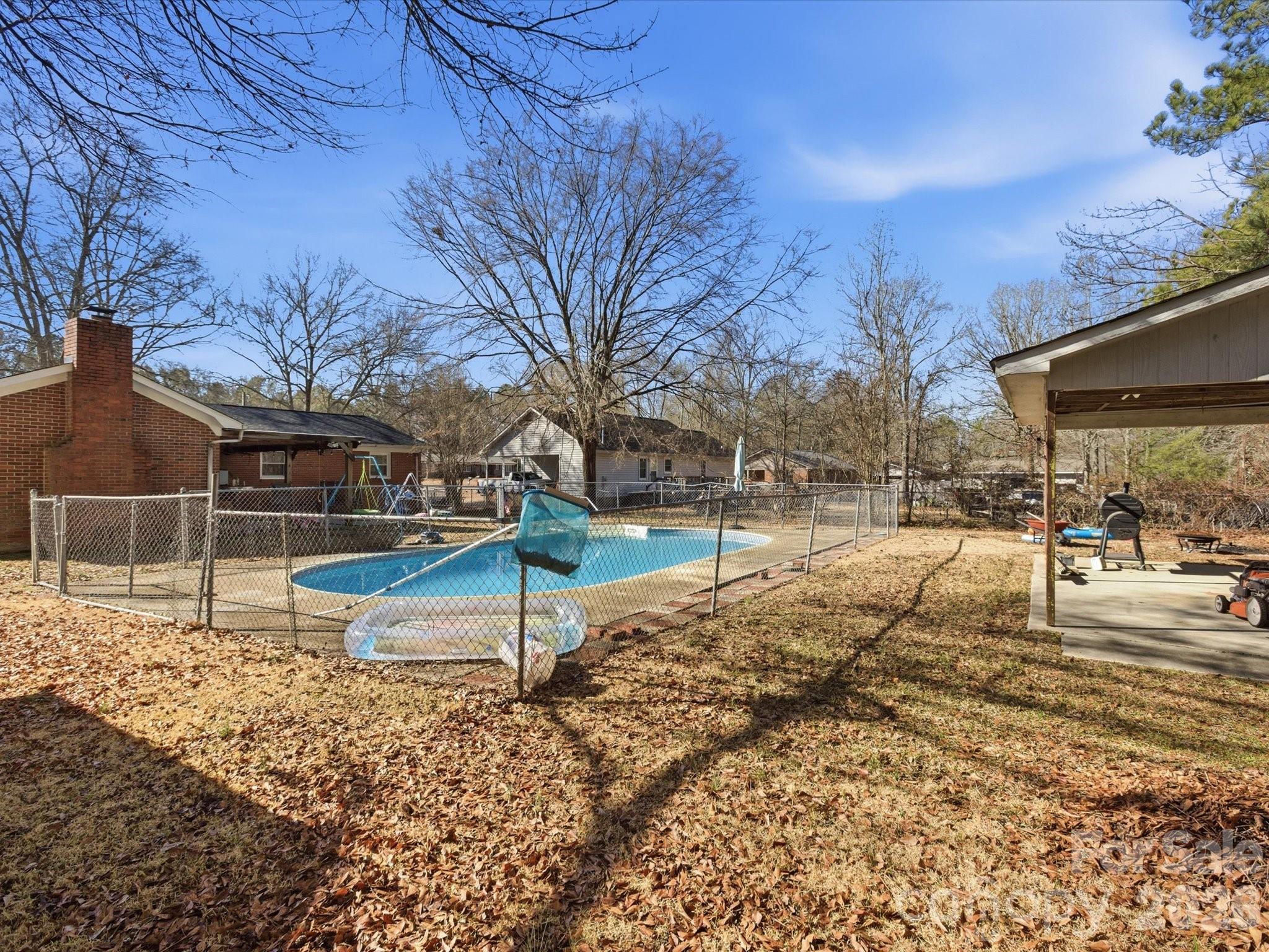 2694 Pineview Drive Lancaster, SC 29720 - Photo 25 of 26 a view of a park with iron fence