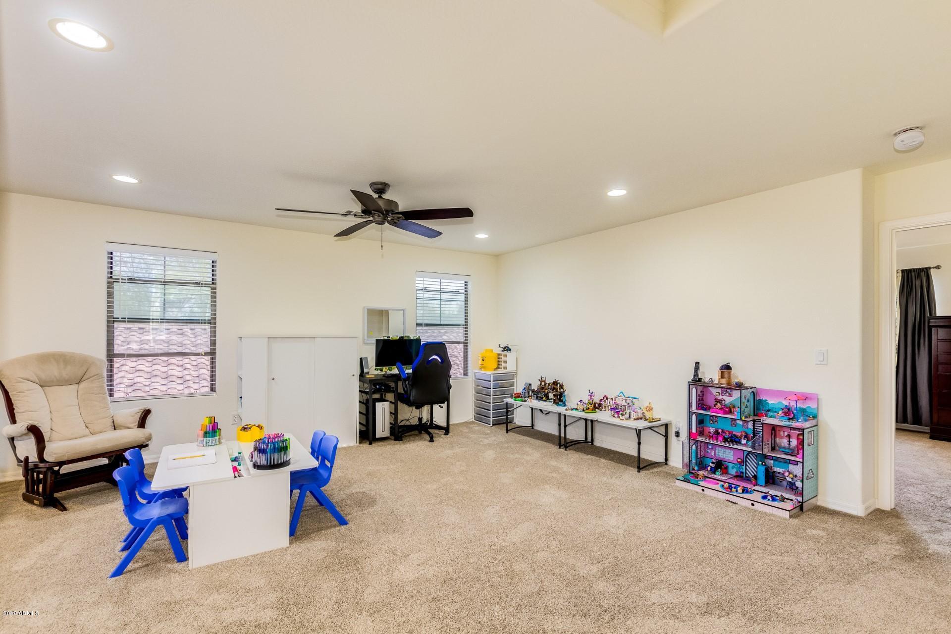 857 East Del Rio Street Chandler, AZ 85225 - Photo 9 of 20 Del Rio (4)