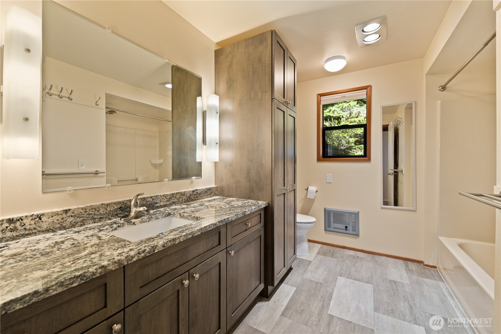 100 Quail Crossing Road Friday Harbor, WA 98250 - Photo 7 of 38