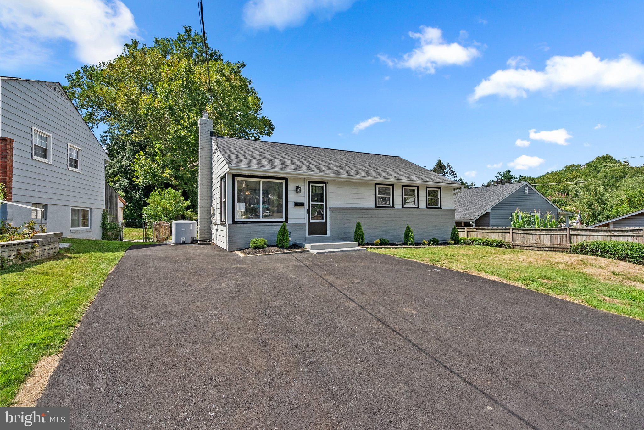 11604 Newport Mill Road Silver Spring, MD 20902 - Photo 2 of 28