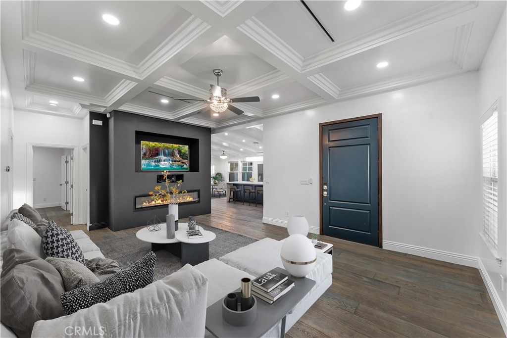 6418 Ringsdale Court Bakersfield, CA 93313 - Photo 3 of 59