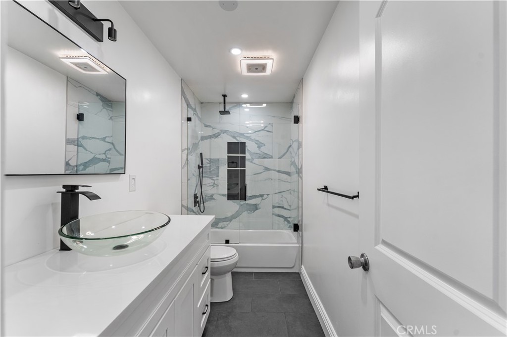 6418 Ringsdale Court Bakersfield, CA 93313 - Photo 41 of 59