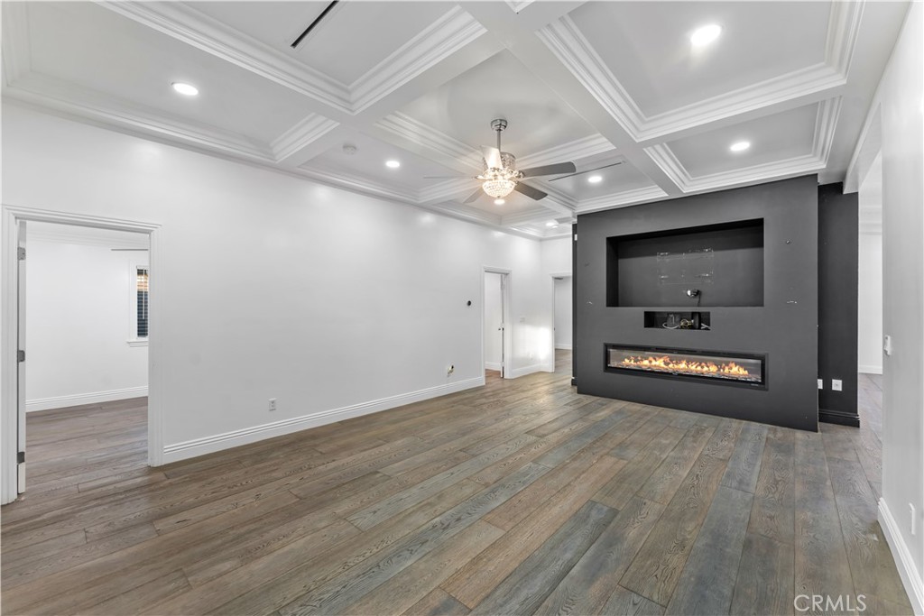 6418 Ringsdale Court Bakersfield, CA 93313 - Photo 8 of 59