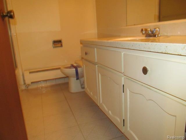 26345 West Seven Mile Road Redford, MI 48240 - Photo 6 of 11