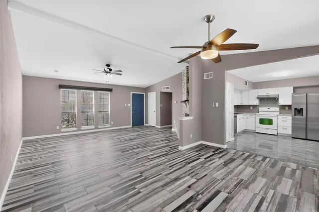 $2,350 | 5613 Powers Street, The Colony, TX 75056