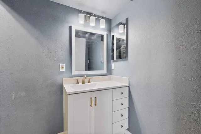 $2,350 | 5613 Powers Street, The Colony, TX 75056