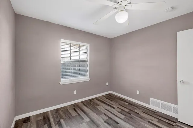 $2,350 | 5613 Powers Street, The Colony, TX 75056